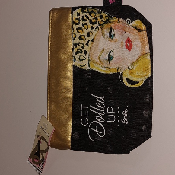 Barbie Get Dolled Up Makeup Bag - Picture 1 of 6